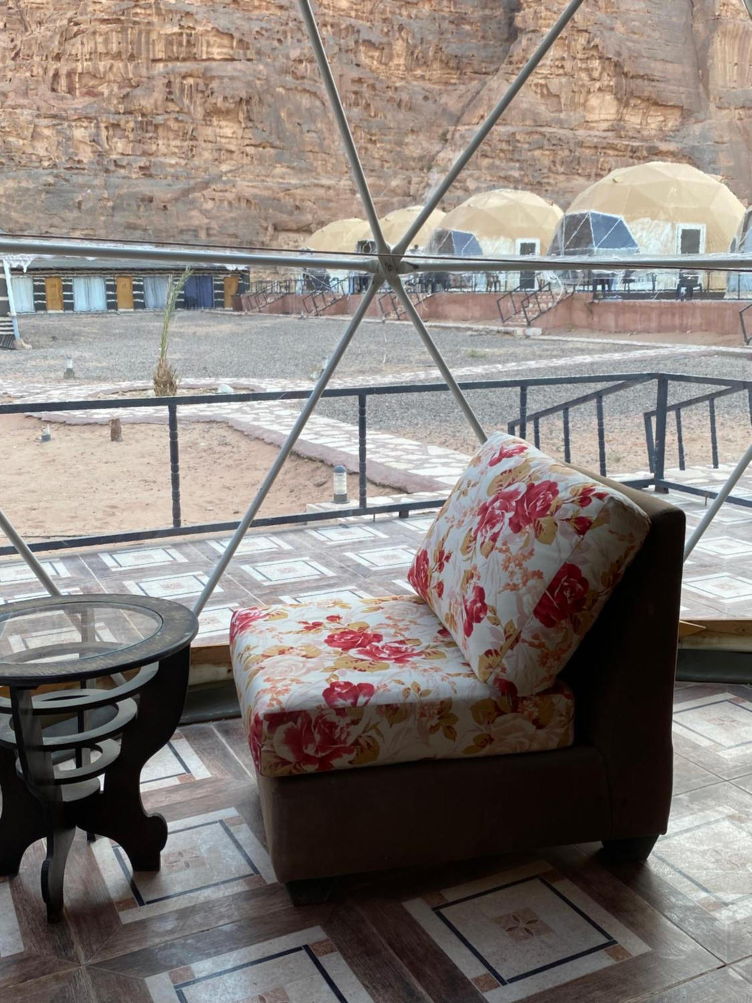 Wadi Rum Sky Camp Exterior photo