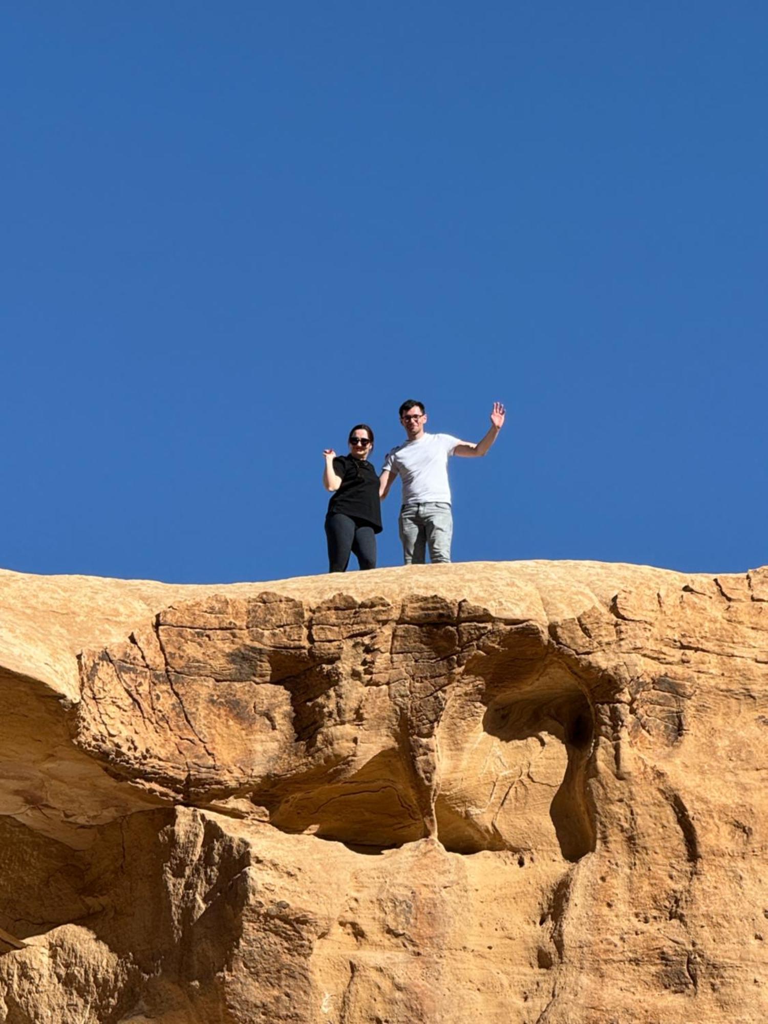 Wadi Rum Sky Camp Exterior photo