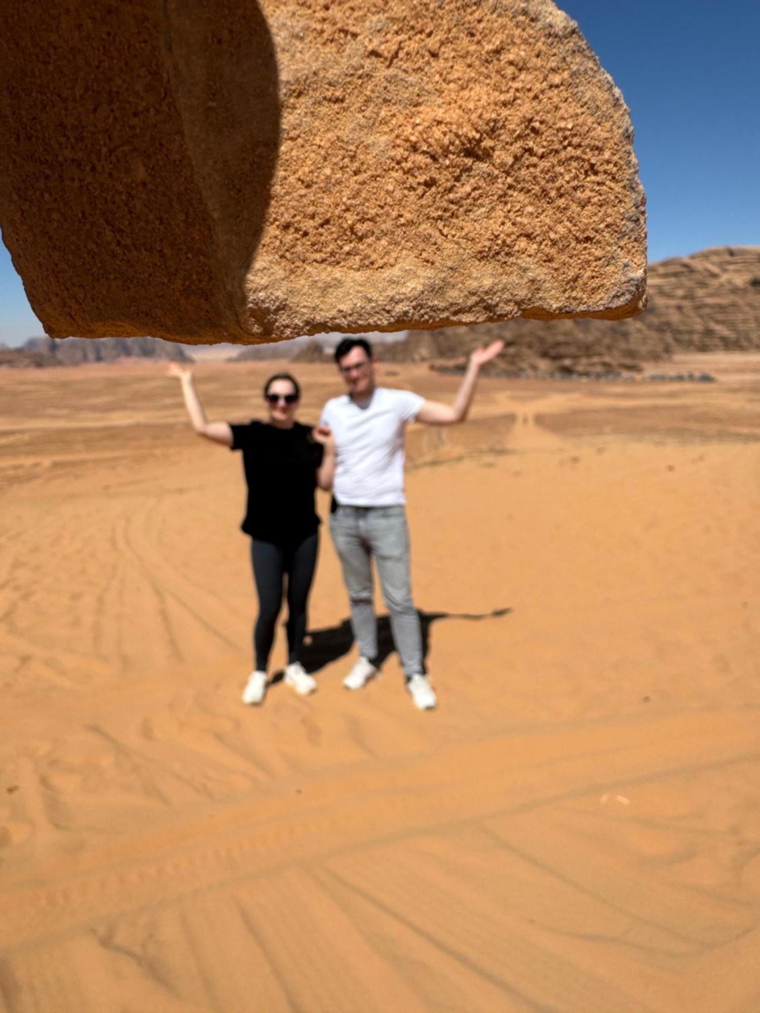 Wadi Rum Sky Camp Exterior photo